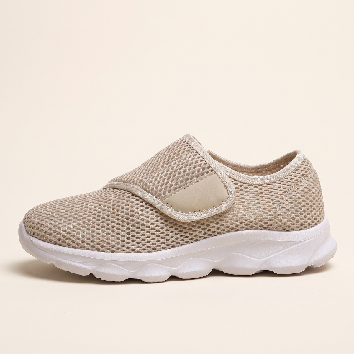 The Easy-Strap in beige